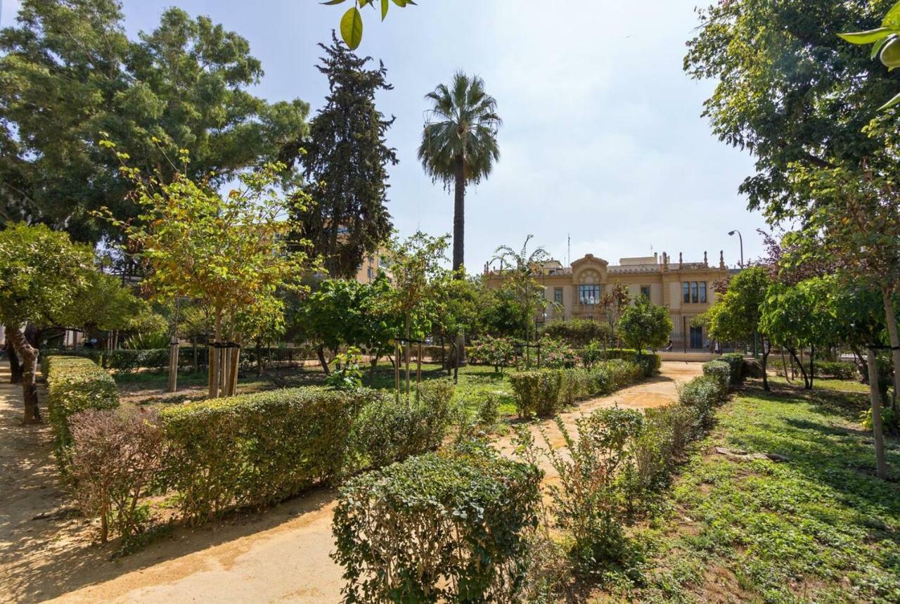 Veronica City Center Oasis *